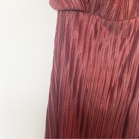 Lulu's Get to the Groove Red Metallic Pleated Maxi Dress Holiday NYE Sz Medium - Picture 5 of 9